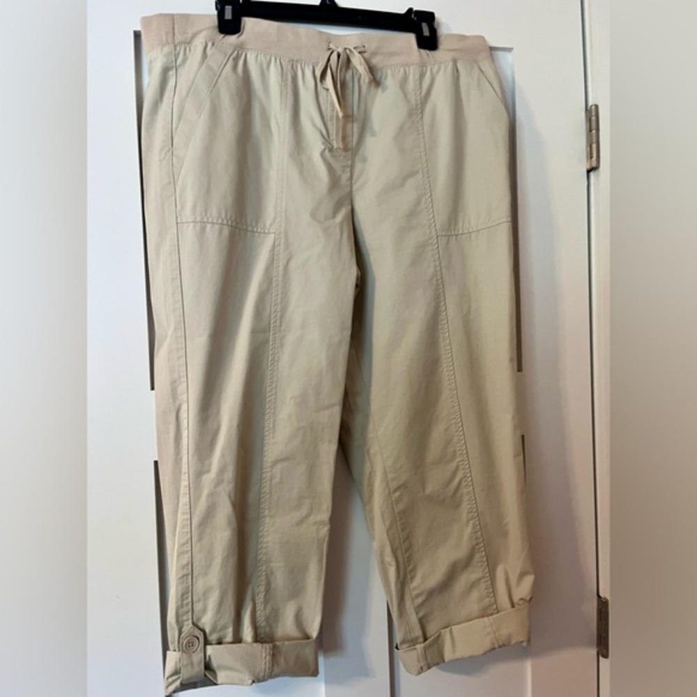 NWT Talbots Beige Cargo Pants
